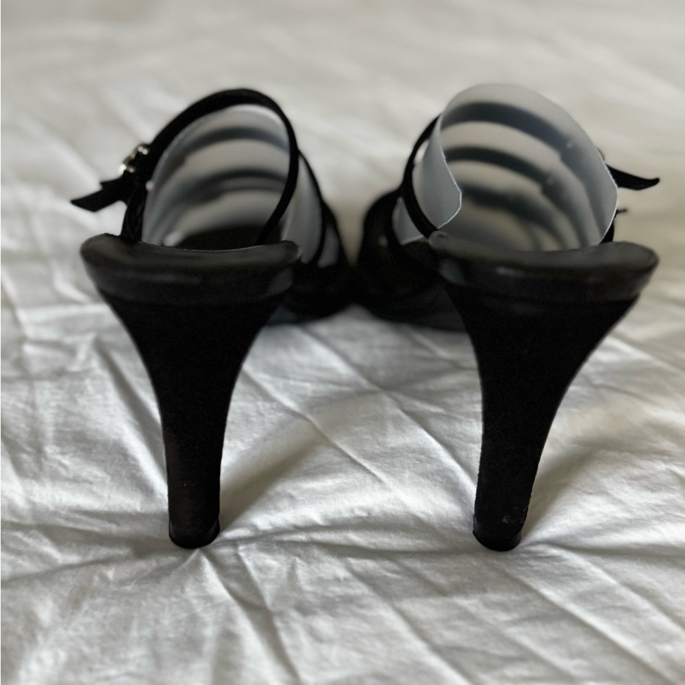 💯CHANEL Black Sandals with CC Logo Accents - Picture 7 of 9